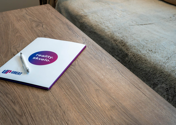 Na predaj útulný, kompletne prerobený 1 izbový zariadený  byt v tichej časti Šamorína.