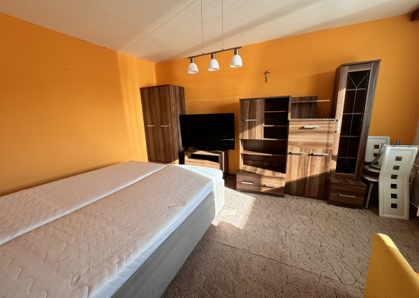 Na prenájom: 1-izbový byt v Skalici – ulica L. Svobodu.