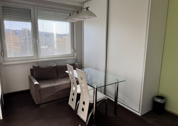 Na prenájom: 1-izbový byt v Skalici – ulica L. Svobodu.