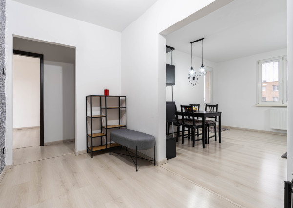 ŠAMORÍN -  3 izb.  BYT NA PRENÁJOM , Hlavná ulica