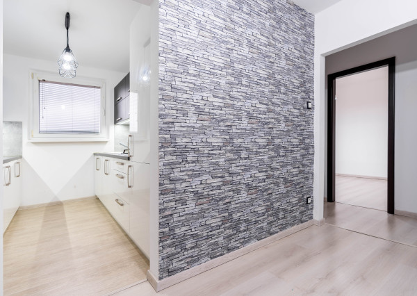 ŠAMORÍN -  3 izb.  BYT NA PRENÁJOM , Hlavná ulica