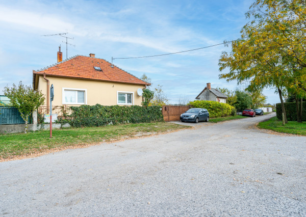 Na predaj kompletne zrekonštruovaný rodinný dom v obci Mad