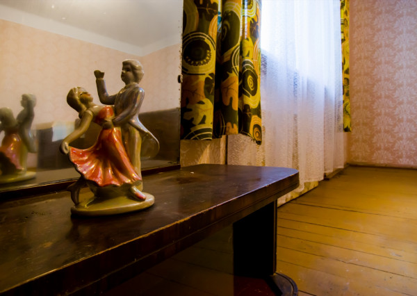 Na predaj investičný rodinný dom s veľkým pozemkom v Okoči