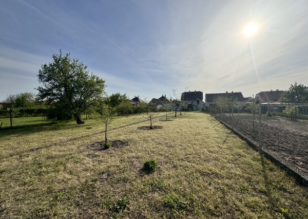 Na predaj priestranný 7-izbový rodinný dom v Gbeloch, okres Skalica.