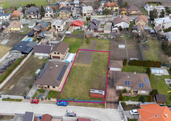 Stavebný pozemok 900 m² v Novom Živote časť Eliášovce