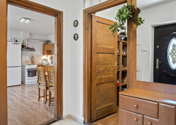 PREDANÉ 05/2025 - rodinný dom / chalupa, Hrachovište