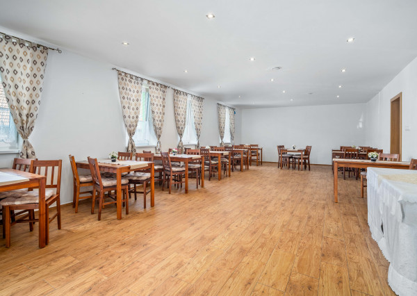 NA PREDAJ dom/reštaurácia, Moravské Lieskové, časť Šance