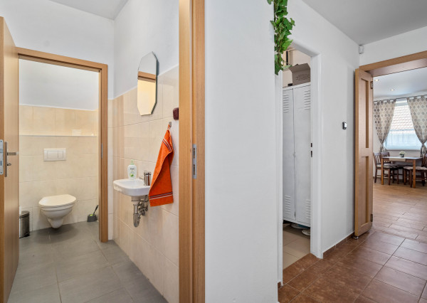 NA PREDAJ dom/reštaurácia, Moravské Lieskové, časť Šance