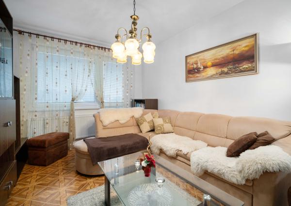 PREDANÉ 09/2025 - 4 izbový byt, Zemianske Podhradie