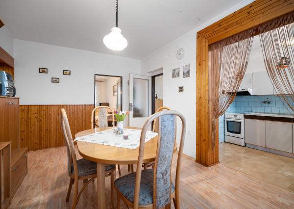 PREDANÉ 09/2025 - 4 izbový byt, Zemianske Podhradie