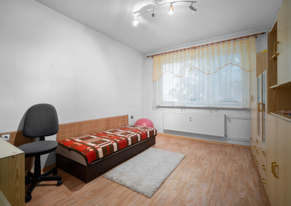 PREDANÉ 09/2025 - 4 izbový byt, Zemianske Podhradie