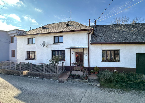 PREDANÉ 06/2025 - vidiecky dom Bzince p/J, časť Cetuna