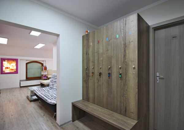 PRENÁJOM ambulancia/služby 44,10 m2, Piešťany, Winterova ul.