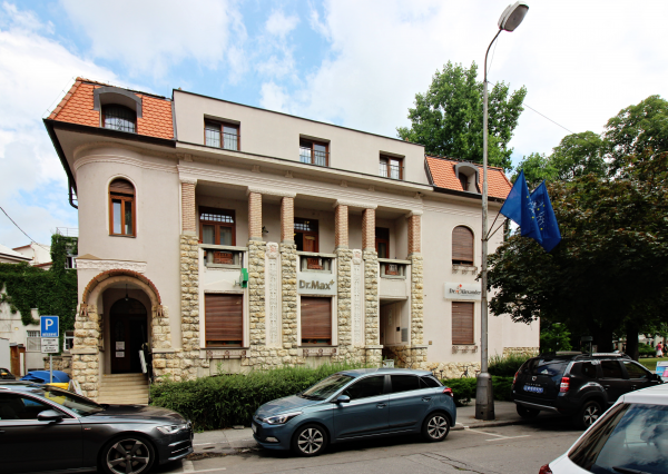 PRENÁJOM ambulancia/služby 44,10 m2, Piešťany, Winterova ul.