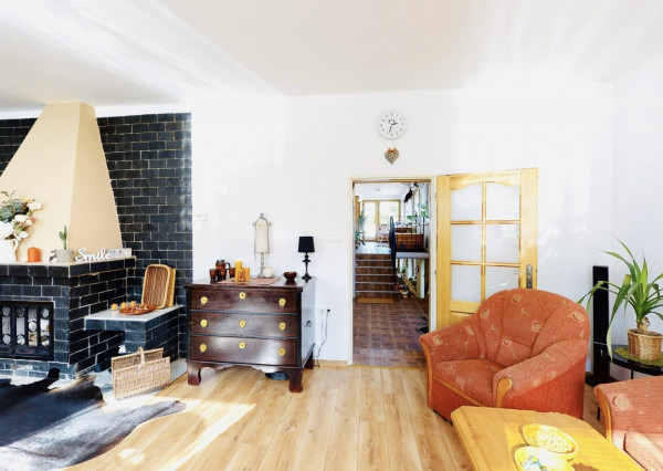 Na predaj zrekonštruovaný rodinný dom v obci Dubovce, časť Vidovany.