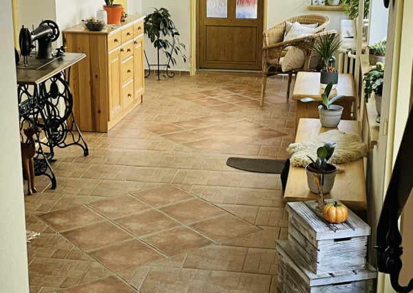 Na predaj zrekonštruovaný rodinný dom v obci Dubovce, časť Vidovany.