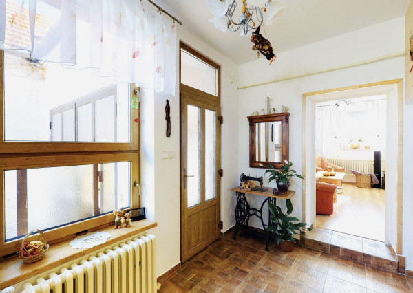 Na predaj zrekonštruovaný rodinný dom v obci Dubovce, časť Vidovany.