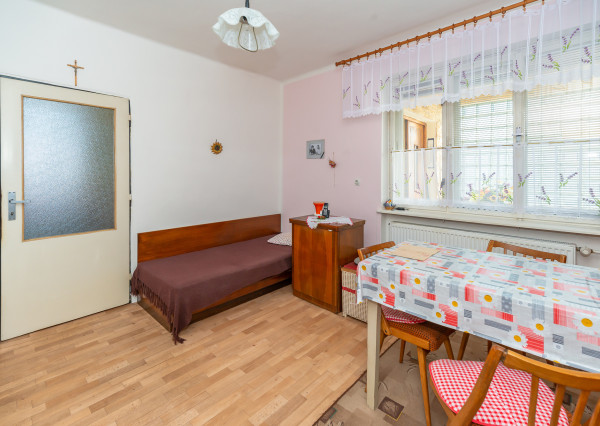 PREDANÉ 05/2025- rodinný dom - ul.Beckovská - NMnV