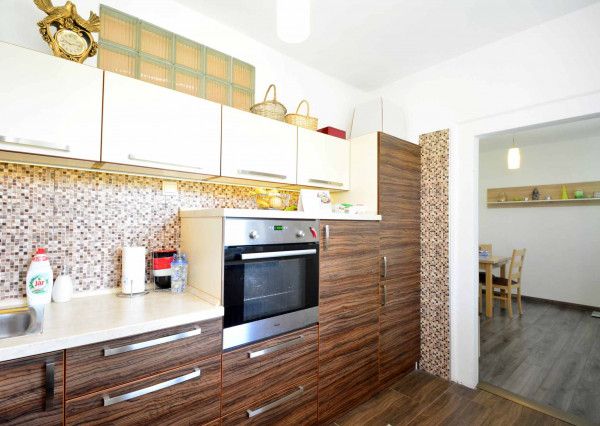 PRENAJATÉ-  3-izbový byt v meste Spišská Nová Ves