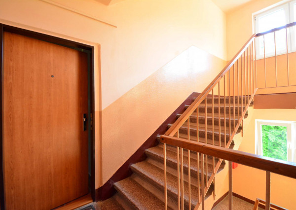 PRENAJATÉ-  3-izbový byt v meste Spišská Nová Ves