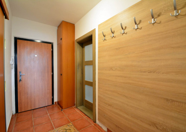 PRENAJATÉ-  3-izbový byt v meste Spišská Nová Ves