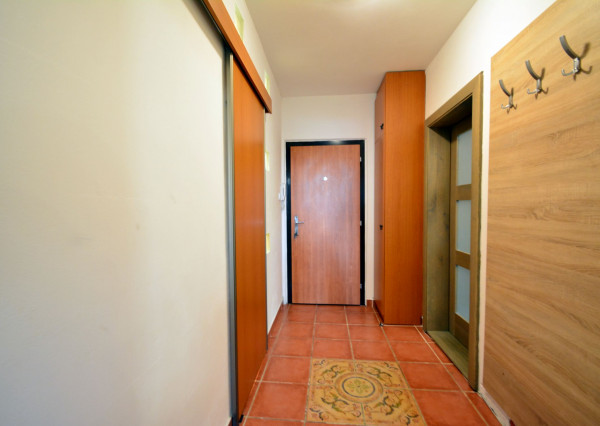 PRENAJATÉ-  3-izbový byt v meste Spišská Nová Ves