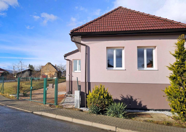 HRABUŠICE-kompletne prerobený rodinný dom s pozemkom+ video!