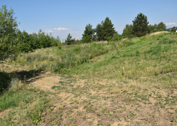 POZEMOK (1.889 m2) NA PREDAJ v meste Spišská Nová Ves