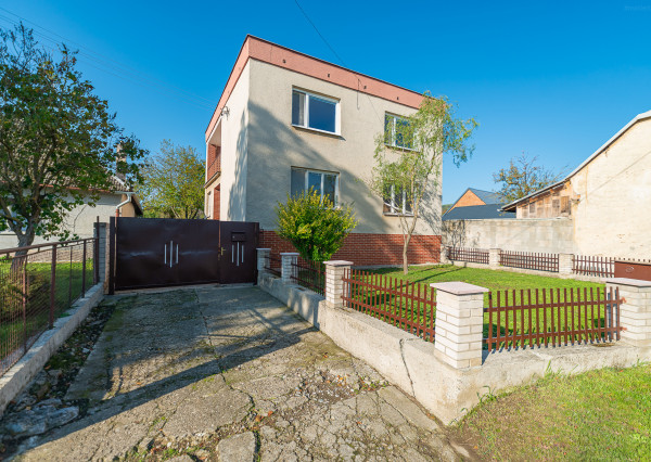 PREDANÉ 10/2025 rodinný dom, Bošáca