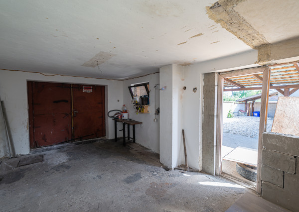 PREDANÉ 04/2025- Rodinný dom - Podolie