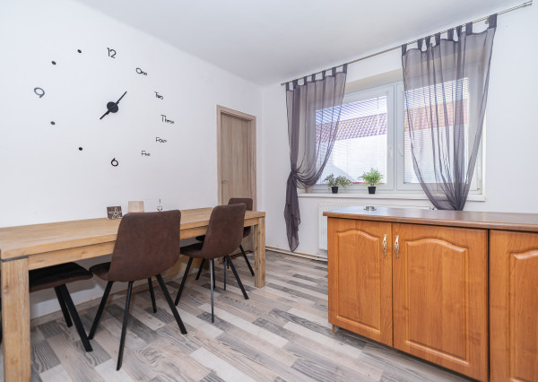 PREDANÉ 04/2025- Rodinný dom - Podolie