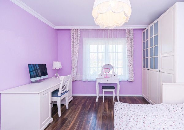 PREDAJ - Moderný, priestranný, úsporný dom v Mnešiciach