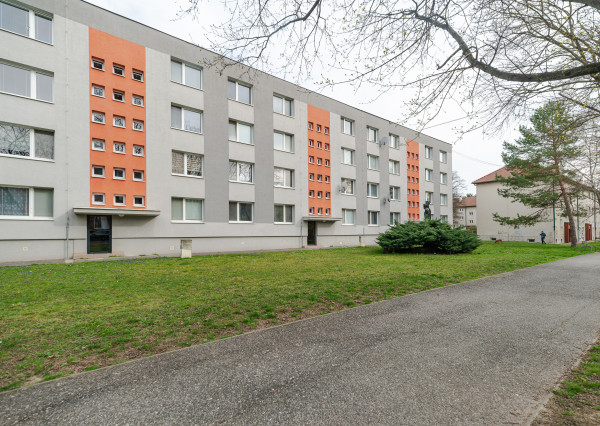 PREDANÉ 05/2025 - 3 izbový byt, M.R.Štefánika - NMnV