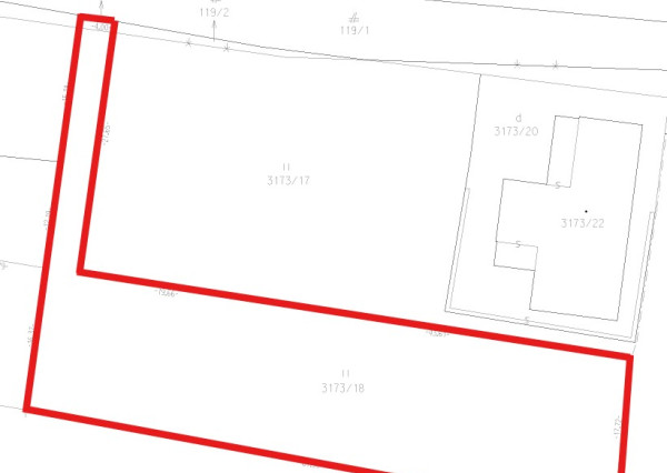NA PREDAJ pozemok  (1.258m2) v meste Krompachy