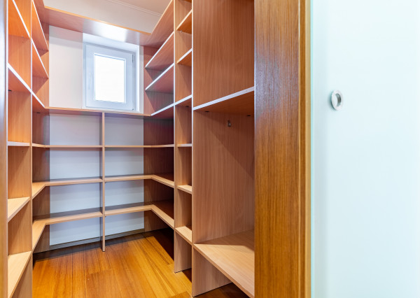 NA PREDAJ štýlový rodinný bungalov v obci Tureň - Senec