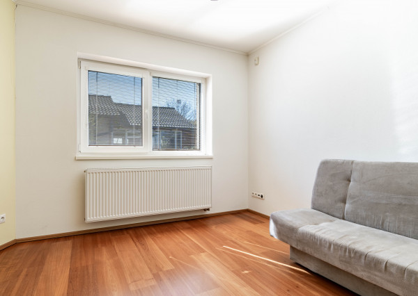 NA PREDAJ štýlový rodinný bungalov v obci Tureň - Senec