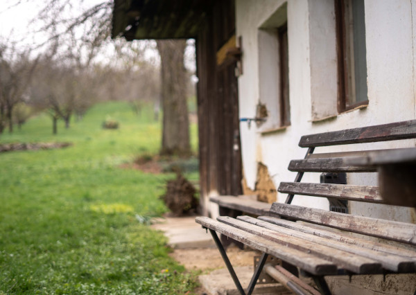 PREDANÉ 06/2025 - romantická chalupa/dom v obci Lubina