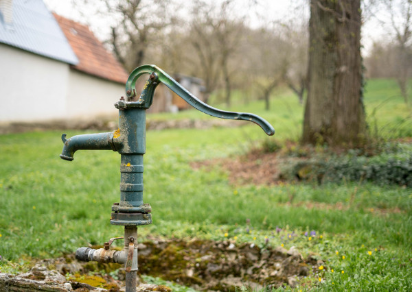 PREDANÉ 06/2025 - romantická chalupa/dom v obci Lubina