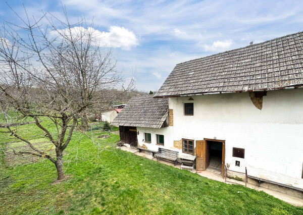 PREDANÉ 06/2025 - romantická chalupa/dom v obci Lubina