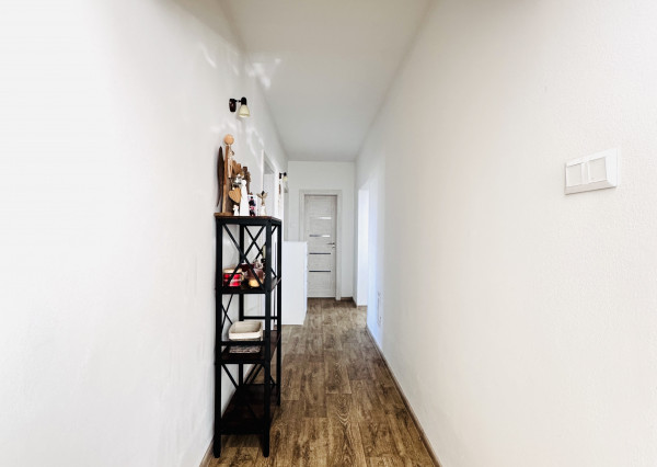 Zrekonštruovaný 3-izbový rodinný dom v Gbeloch – pripravený na nasťahovanie.