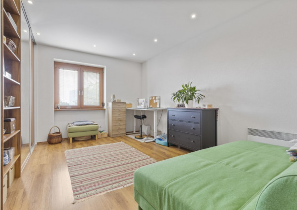 3-izbový byt s garážou a záhradkou v srdci Šamorína