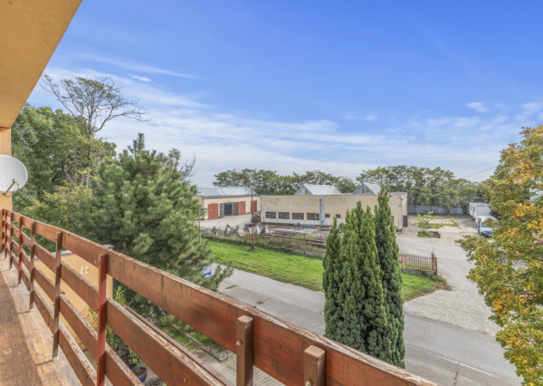 3-izbový byt s garážou a záhradkou v srdci Šamorína