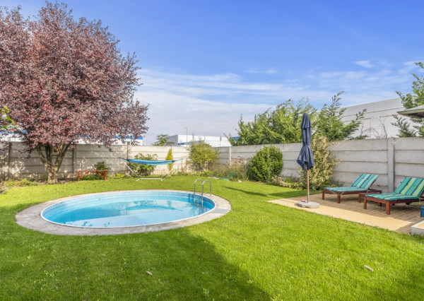 3-izbový byt s garážou a záhradkou v srdci Šamorína