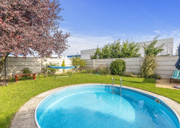 3-izbový byt s garážou a záhradkou v srdci Šamorína