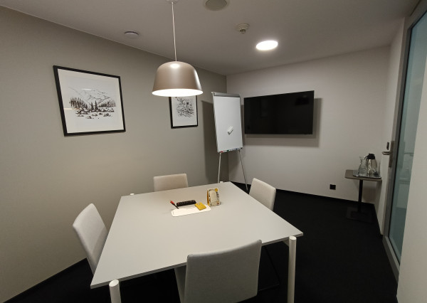 Moderné ZARIADENÉ priestory na prenájom, coworking