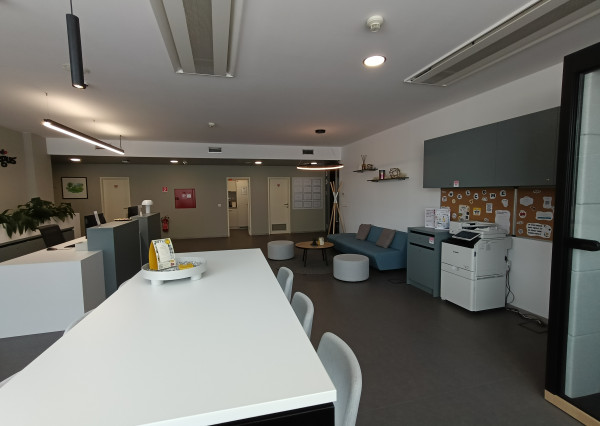 Moderné ZARIADENÉ priestory na prenájom, coworking