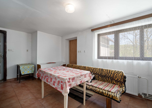 NA PREDAJ rodinný dom v tichej lokalite Hrašné-Hodulov vrch