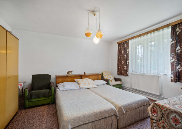 NA PREDAJ rodinný dom v tichej lokalite Hrašné-Hodulov vrch