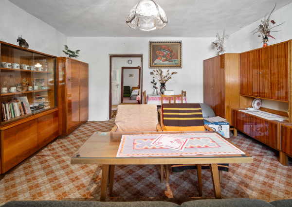 NA PREDAJ rodinný dom v tichej lokalite Hrašné-Hodulov vrch