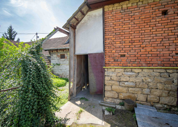 NA PREDAJ rodinný dom v tichej lokalite Hrašné-Hodulov vrch